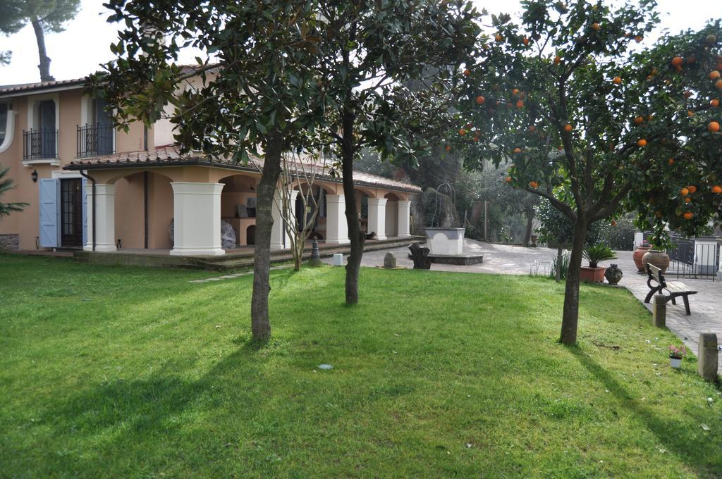 La Villa Di Augusto Ангуилара Сабация Стая снимка
